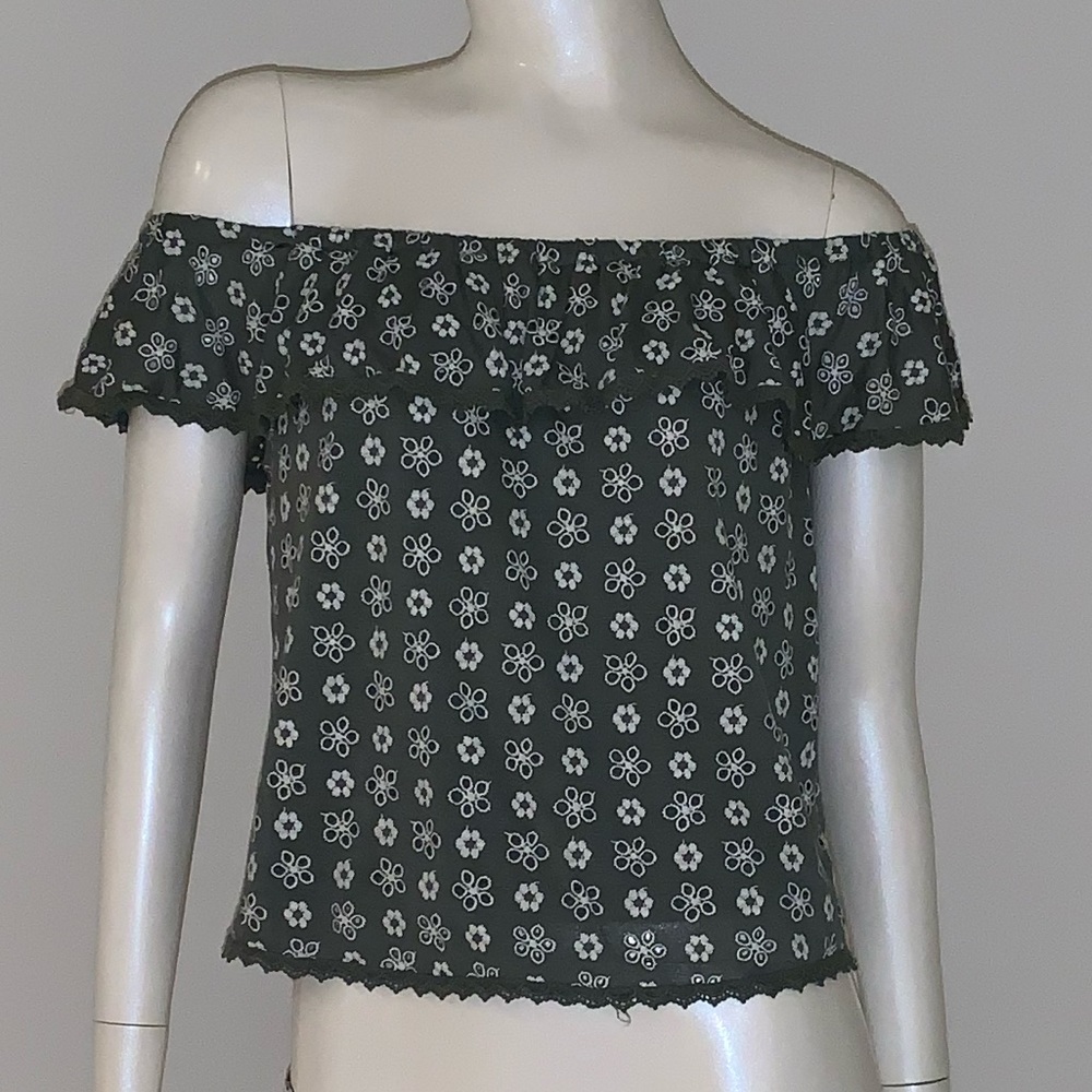 ❤️ KONTROL OFF SHOULDER TOP